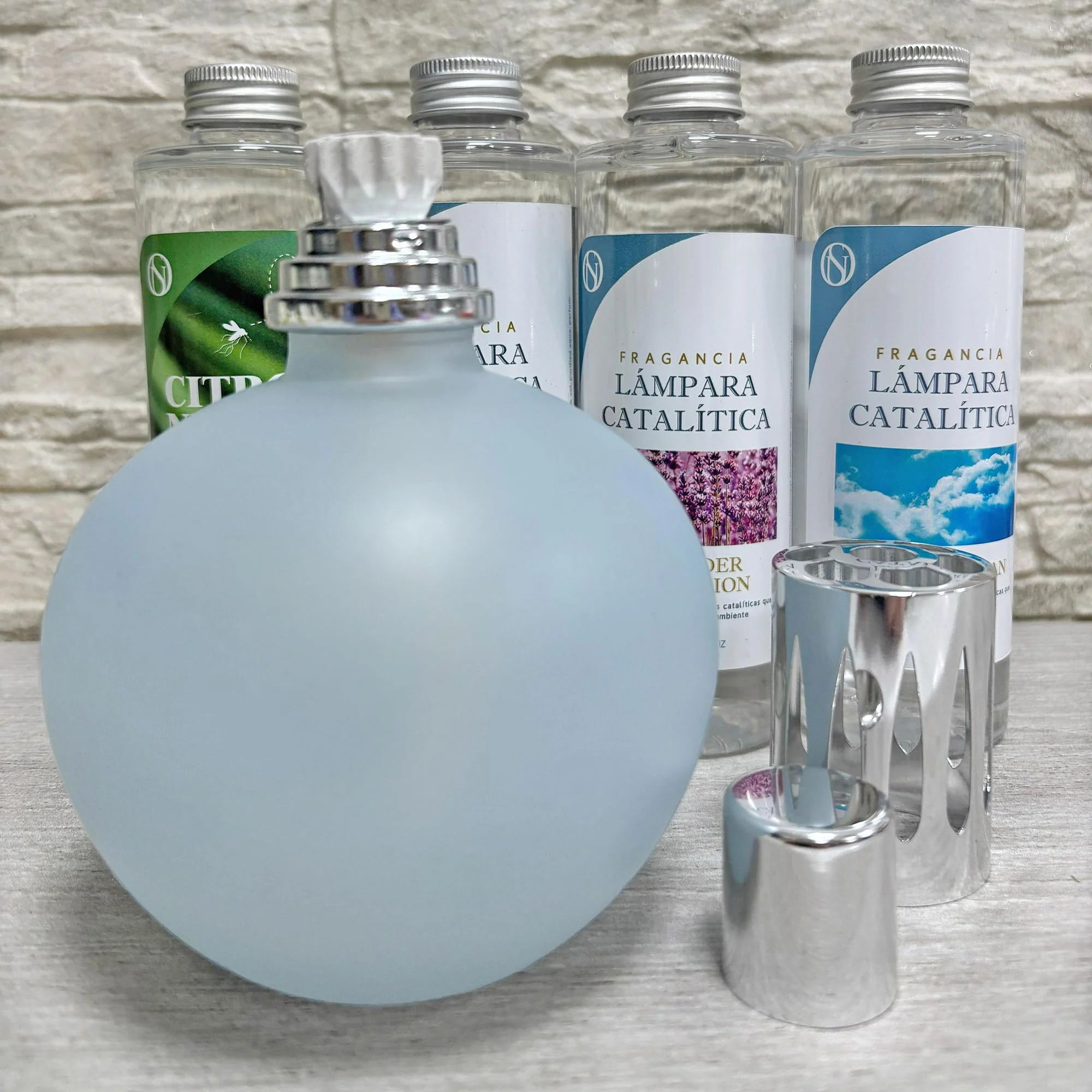 Pack Lâmpada Catalítica Azul Acinzentado Mate + Aroma Lollipop 200ml + Produto Neutro 200ml + Pavio Substituição - Image 2